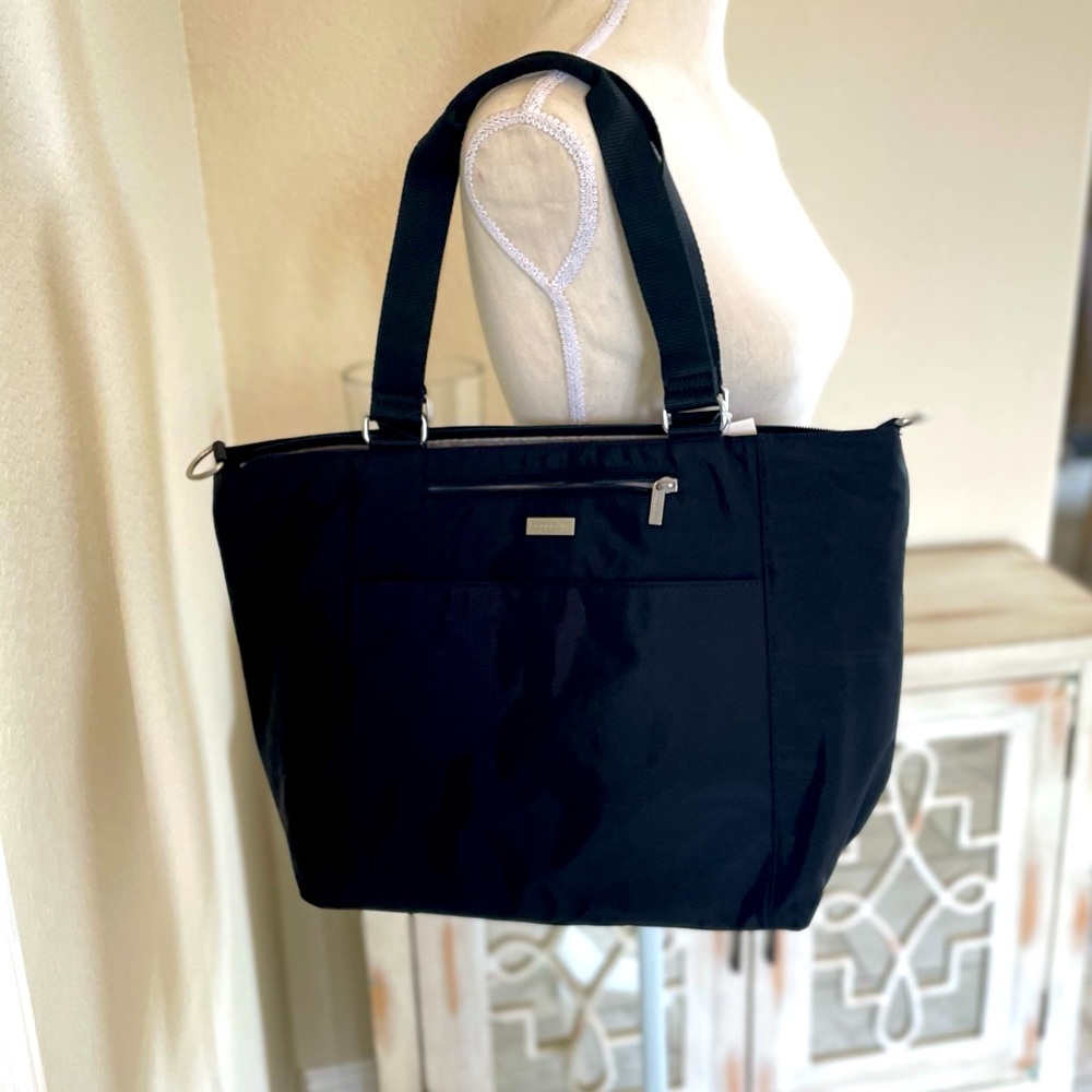BAGGALLINI BLACK BOULEVARD LAPTOP TOTE NEW